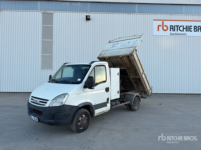 2007 Iveco 35C10 4x2 Camion Benne 4x2 Dump Truck: Light Duty - Damperli kamyon: fotoğraf 2 2007 Iveco 35C10 4x2 Camion Benne 4x2 Dump Truck: Light Duty - Damperli kamyon: fotoğraf 2