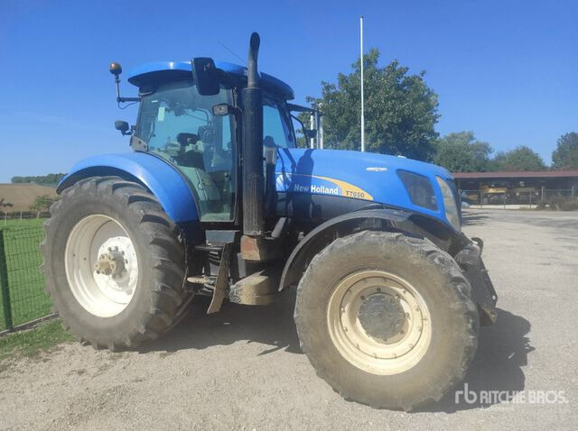 2009 New Holland T7050 AutoCommand Tracteur Agricole 4WD Tractor - Traktör: fotoğraf 2 2009 New Holland T7050 AutoCommand Tracteur Agricole 4WD Tractor - Traktör: fotoğraf 2
