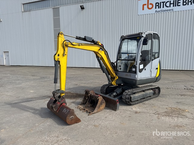 2014 Wacker Neuson 2503 Mini-Pelle Mini Excavator: <6.6t - Mini ekskavatör: fotoğraf 1 2014 Wacker Neuson 2503 Mini-Pelle Mini Excavator: <6.6t - Mini ekskavatör: fotoğraf 1