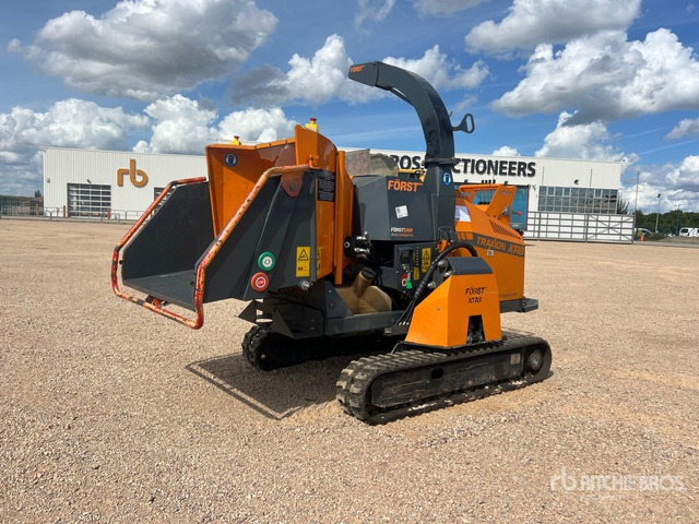 2017 Forst XR8 Tracked Broyeur Wood Chipper - Ağaç parçalama makinesi: fotoğraf 1 2017 Forst XR8 Tracked Broyeur Wood Chipper - Ağaç parçalama makinesi: fotoğraf 1