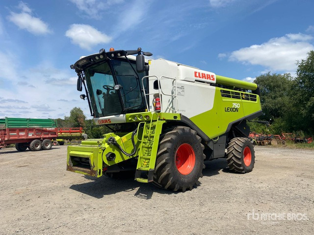 2018 Claas Lexion 750 with header and header trailer Combine Harvester - Sap parçalama makinesi: fotoğraf 1 2018 Claas Lexion 750 with header and header trailer Combine Harvester - Sap parçalama makinesi: fotoğraf 1