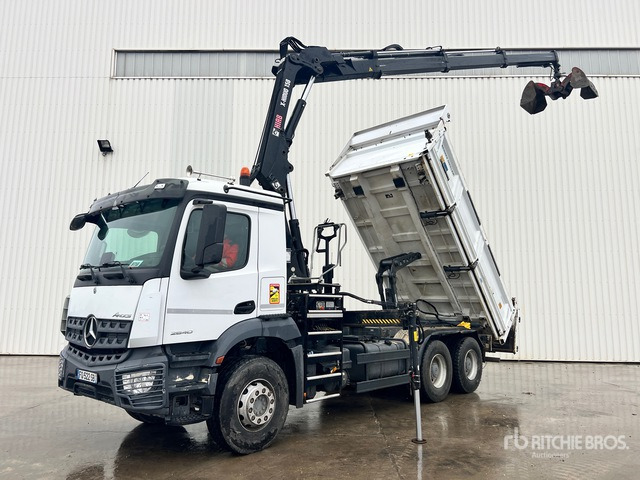 2020 Mercedes-Benz Arocs 2640 2019 Hiab BL158HD01417 5000 kg ... Dump Truck with Crane - Damperli kamyon: fotoğraf 2 2020 Mercedes-Benz Arocs 2640 2019 Hiab BL158HD01417 5000 kg ... Dump Truck with Crane - Damperli kamyon: fotoğraf 2