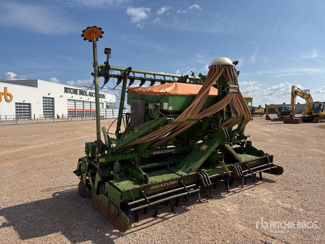 Amazone ADP402 Herse rotative - Kombine ekim makinesi: fotoğraf 2 Amazone ADP402 Herse rotative - Kombine ekim makinesi: fotoğraf 2