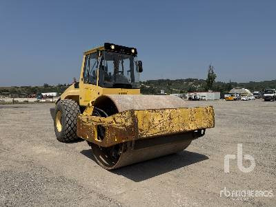 BOMAG BW219DH-4 Compacteur Vibrant Monocylindre - Kompaktör: fotoğraf 4 BOMAG BW219DH-4 Compacteur Vibrant Monocylindre - Kompaktör: fotoğraf 4