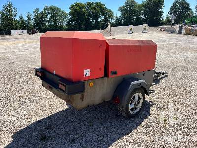 INGERSOLL RAND TYPER1120F751 Compresseur A Air Sur Essieu - Hava kompresörü: fotoğraf 3 INGERSOLL RAND TYPER1120F751 Compresseur A Air Sur Essieu - Hava kompresörü: fotoğraf 3