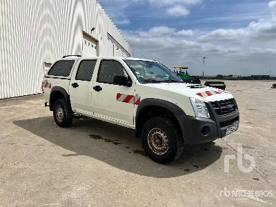 ISUZU D-MAX 4x4 Crew Cab - Pikap: fotoğraf 4 ISUZU D-MAX 4x4 Crew Cab - Pikap: fotoğraf 4