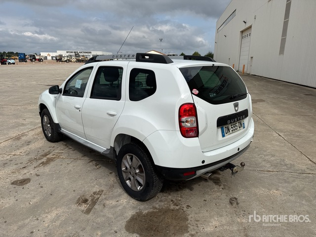 2015 DACIA Duster 4x4 Vehicule Utilitaire Cargo Van - Kamyonet: fotoğraf 3 2015 DACIA Duster 4x4 Vehicule Utilitaire Cargo Van - Kamyonet: fotoğraf 3