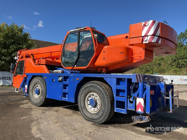 2008 Terex Demag AC40/2L 5 t 4x4 All Terrain Crane - All-terrain vinç: fotoğraf 4 2008 Terex Demag AC40/2L 5 t 4x4 All Terrain Crane - All-terrain vinç: fotoğraf 4