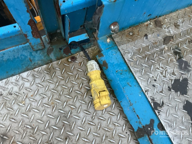 2010 Genie GS5390 4x4 Diesel Scissor Lift - Makasli platform: fotoğraf 5 2010 Genie GS5390 4x4 Diesel Scissor Lift - Makasli platform: fotoğraf 5