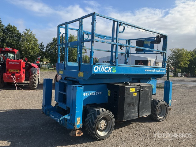 2014 Genie GS2669RT 4x4 Diesel Scissor Lift - Makasli platform: fotoğraf 4 2014 Genie GS2669RT 4x4 Diesel Scissor Lift - Makasli platform: fotoğraf 4