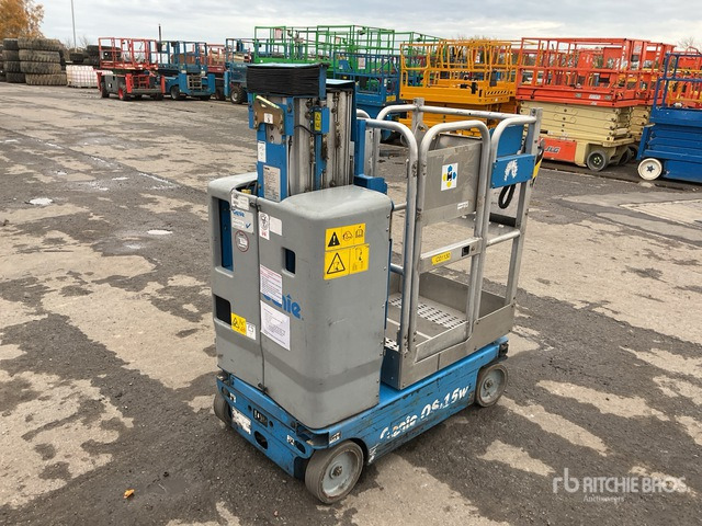 2014 Genie QS15 Vertical Mast Lift - Dikey platform: fotoğraf 4 2014 Genie QS15 Vertical Mast Lift - Dikey platform: fotoğraf 4