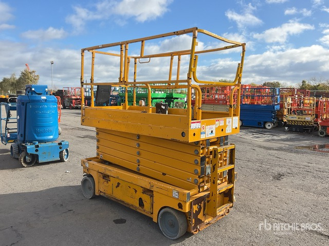2014 Haulotte Compact 14 Electric Scissor Lift - Makasli platform: fotoğraf 3 2014 Haulotte Compact 14 Electric Scissor Lift - Makasli platform: fotoğraf 3