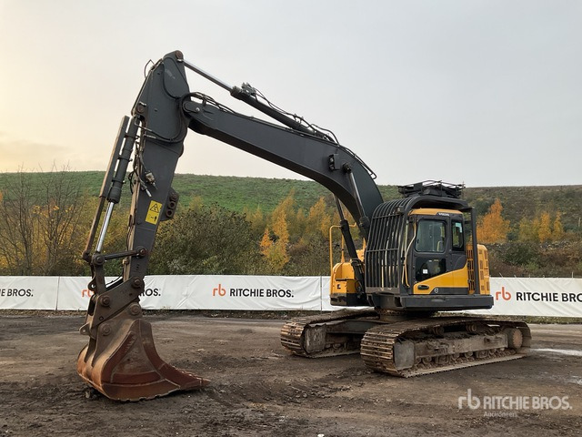2014 Volvo ECR235DL Tracked Excavator - Paletli ekskavatör: fotoğraf 2 2014 Volvo ECR235DL Tracked Excavator - Paletli ekskavatör: fotoğraf 2