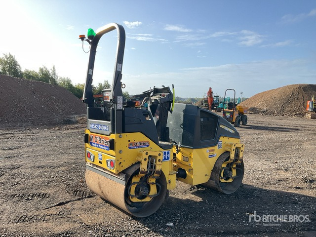 2015 Bomag 120AD-5 Double Drum Roller - Yol silindiri: fotoğraf 3 2015 Bomag 120AD-5 Double Drum Roller - Yol silindiri: fotoğraf 3