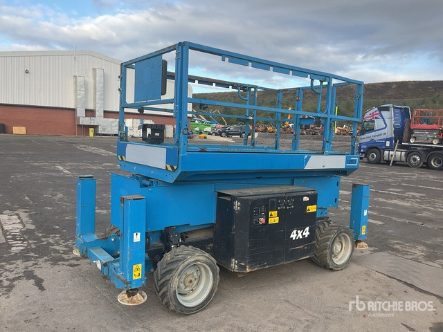 2015 Genie GS-3369RT 4x4 Diesel Scissor Lift - Makasli platform: fotoğraf 4 2015 Genie GS-3369RT 4x4 Diesel Scissor Lift - Makasli platform: fotoğraf 4