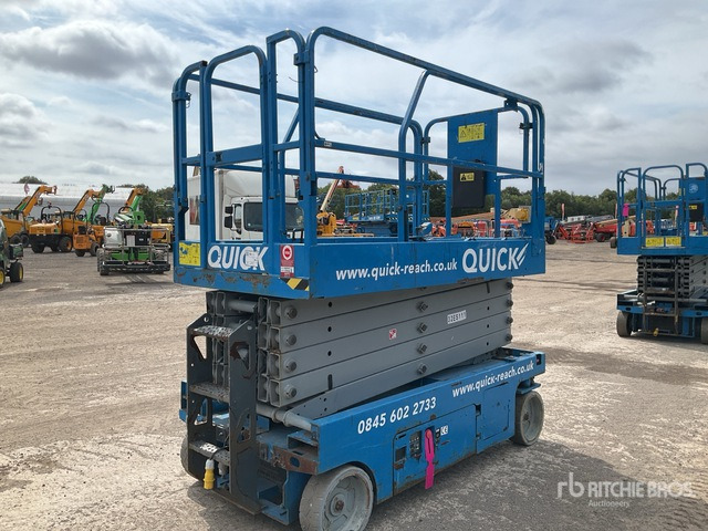 2015 Genie GS3246 Electric Scissor Lift - Makasli platform: fotoğraf 4 2015 Genie GS3246 Electric Scissor Lift - Makasli platform: fotoğraf 4