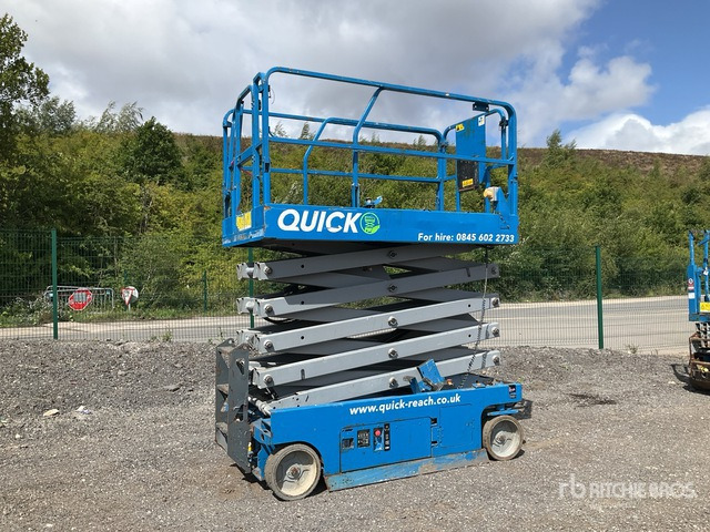 2015 Genie GS3246 Electric Scissor Lift - Makasli platform: fotoğraf 5 2015 Genie GS3246 Electric Scissor Lift - Makasli platform: fotoğraf 5
