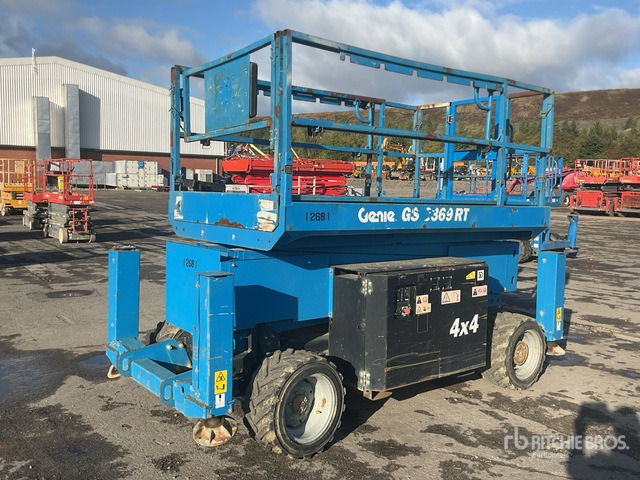 2015 Genie GS3369RT 4x4 Diesel Scissor Lift - Makasli platform: fotoğraf 3 2015 Genie GS3369RT 4x4 Diesel Scissor Lift - Makasli platform: fotoğraf 3