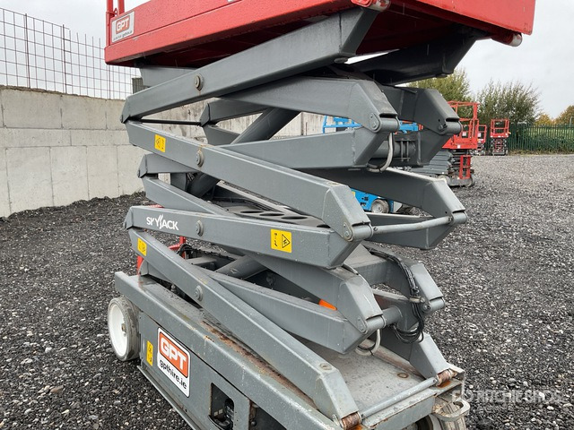 2015 Skyjack SJ 3226 2015 Skyjack SJ3226 Scissor Lift Scissor Lift - Makasli platform: fotoğraf 5 2015 Skyjack SJ 3226 2015 Skyjack SJ3226 Scissor Lift Scissor Lift - Makasli platform: fotoğraf 5