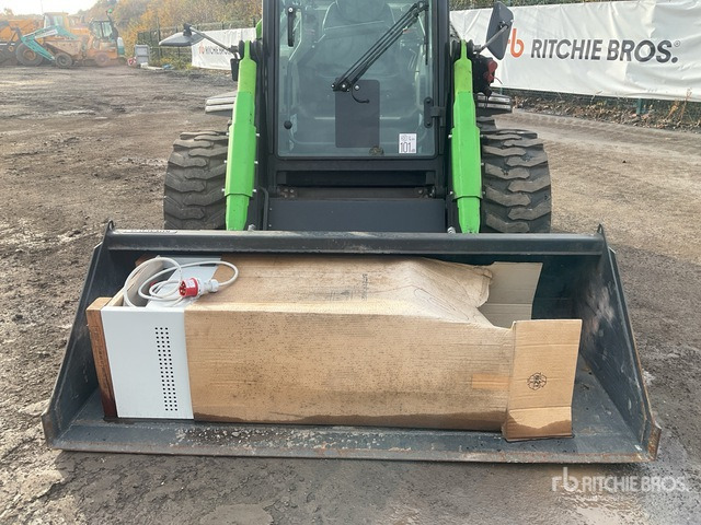 Kovaco Elise 900 Skid Steer Loader - Mini yükleyici: fotoğraf 5 Kovaco Elise 900 Skid Steer Loader - Mini yükleyici: fotoğraf 5