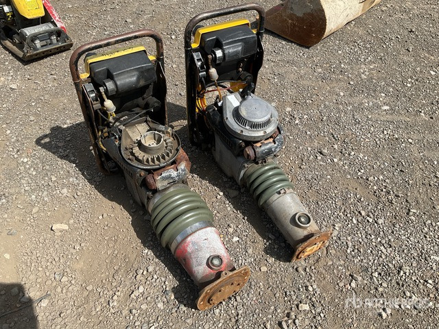 Wacker Neuson BS50-2 Jumping Jack Tamper - Vibrasyonlu tokmak: fotoğraf 4 Wacker Neuson BS50-2 Jumping Jack Tamper - Vibrasyonlu tokmak: fotoğraf 4