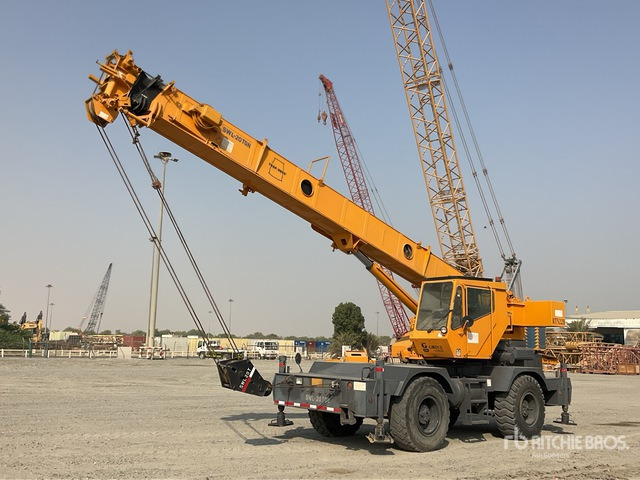 1999 Grove RT522B 22 ton 4x4x4 Rough Terrain Crane - Arazi tipi vinç: fotoğraf 2 1999 Grove RT522B 22 ton 4x4x4 Rough Terrain Crane - Arazi tipi vinç: fotoğraf 2