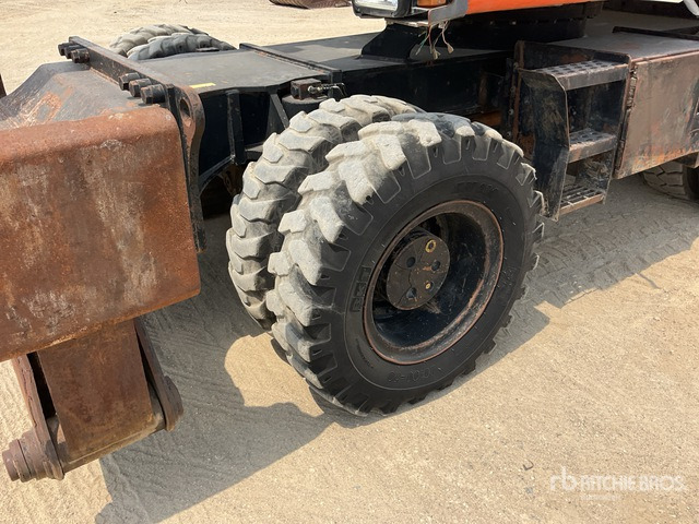 2005 Hitachi ZX210W - Tekerlekli ekskavatör: fotoğraf 5 2005 Hitachi ZX210W - Tekerlekli ekskavatör: fotoğraf 5