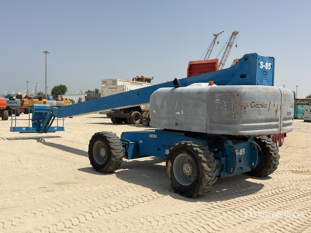 2006 Genie S85 4WD Diesel Telescopic Boom Lift - Teleskopik platform: fotoğraf 3 2006 Genie S85 4WD Diesel Telescopic Boom Lift - Teleskopik platform: fotoğraf 3