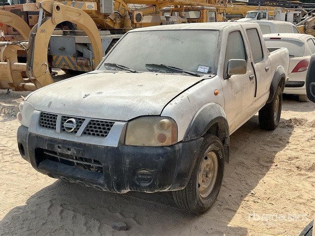 2008 Nissan 4x4 Crew Cab (Inoperable) Pickup - Pikap: fotoğraf 1 2008 Nissan 4x4 Crew Cab (Inoperable) Pickup - Pikap: fotoğraf 1