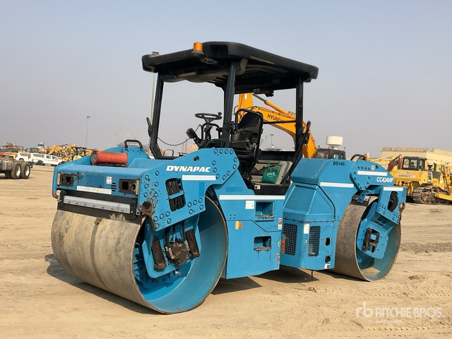 2009 Dynapac CC424HF Double Drum Roller - Yol silindiri: fotoğraf 1 2009 Dynapac CC424HF Double Drum Roller - Yol silindiri: fotoğraf 1
