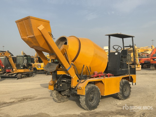2010 Silla 3500 4x4 Self-Loading All Terrain Mixer - Transmikser: fotoğraf 2 2010 Silla 3500 4x4 Self-Loading All Terrain Mixer - Transmikser: fotoğraf 2