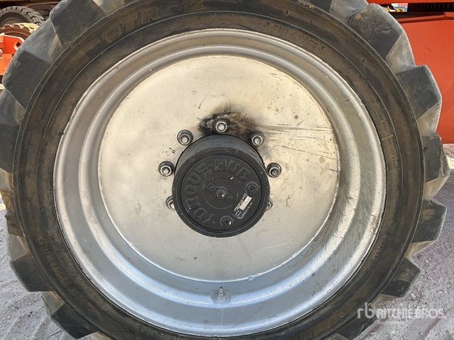 2012 JLG 600AJ 4WD Diesel Articulating Boom Lift - Eklemli platform: fotoğraf 5 2012 JLG 600AJ 4WD Diesel Articulating Boom Lift - Eklemli platform: fotoğraf 5