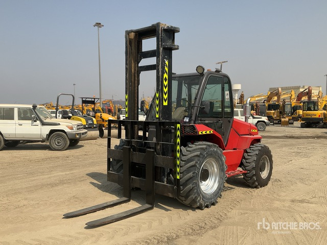 2012 Manitou M-X50-4 4x4 Rough Terrain Forklift - Arazi tipi forklift: fotoğraf 1 2012 Manitou M-X50-4 4x4 Rough Terrain Forklift - Arazi tipi forklift: fotoğraf 1