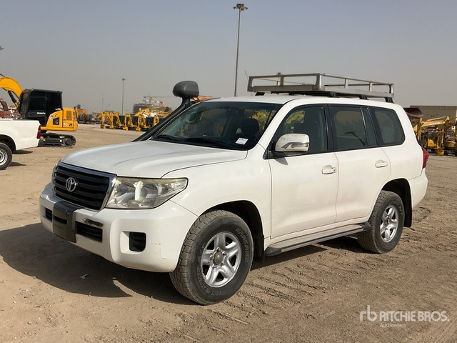 2012 Toyota Land Cruiser GX 200L 4x4 SUV - SUV: fotoğraf 1 2012 Toyota Land Cruiser GX 200L 4x4 SUV - SUV: fotoğraf 1