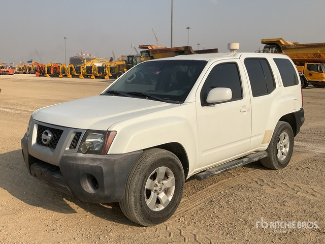 2013 Nissan Xterra 4x4 SUV - SUV: fotoğraf 1 2013 Nissan Xterra 4x4 SUV - SUV: fotoğraf 1
