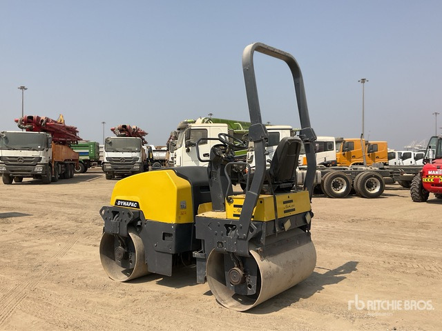 2014 Dynapac CC1200 - Silindir makinesi: fotoğraf 3 2014 Dynapac CC1200 - Silindir makinesi: fotoğraf 3