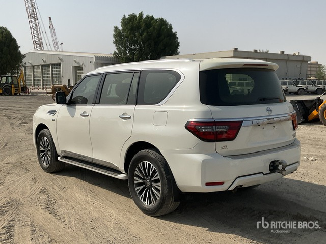 2015 Nissan Patrol Platinum 4x4 SUV - SUV: fotoğraf 4 2015 Nissan Patrol Platinum 4x4 SUV - SUV: fotoğraf 4