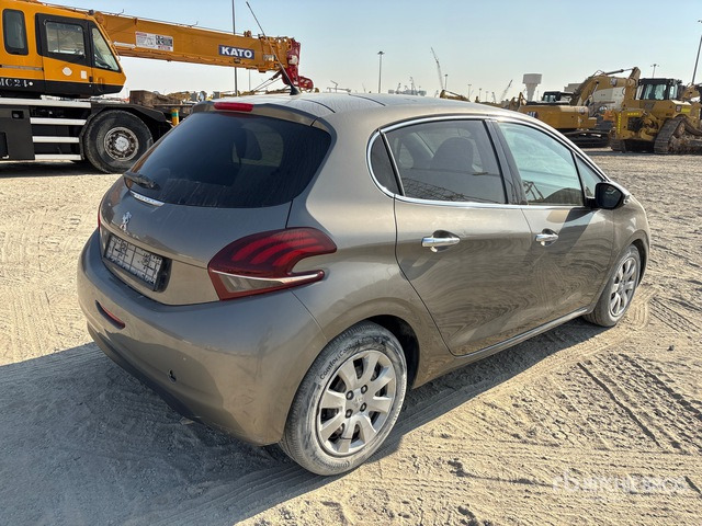 2017 Peugeot 208 Automobile - Binek araba: fotoğraf 3 2017 Peugeot 208 Automobile - Binek araba: fotoğraf 3