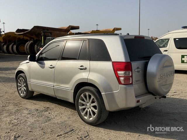 2018 Suzuki Grand Vitara 4x4 SUV - SUV: fotoğraf 4 2018 Suzuki Grand Vitara 4x4 SUV - SUV: fotoğraf 4