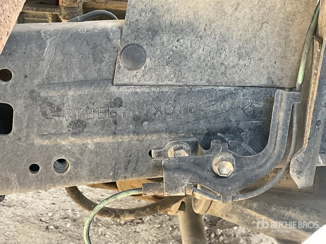 2018 Toyota Land Cruiser LX 76L 4x4 SUV - SUV: fotoğraf 4 2018 Toyota Land Cruiser LX 76L 4x4 SUV - SUV: fotoğraf 4