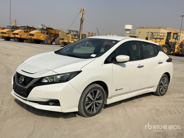 2020 Nissan LEAF Electric Automobile - Binek araba: fotoğraf 2 2020 Nissan LEAF Electric Automobile - Binek araba: fotoğraf 2