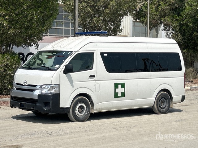 2022 Toyota Hiace High Roof 4x2 Ambulance - Ambulans arabası: fotoğraf 1 2022 Toyota Hiace High Roof 4x2 Ambulance - Ambulans arabası: fotoğraf 1