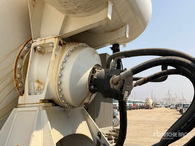 2024 XCMG NXG5310GJBN5C 8x4 Twin-Steer Mixer Truck - Transmikser: fotoğraf 5 2024 XCMG NXG5310GJBN5C 8x4 Twin-Steer Mixer Truck - Transmikser: fotoğraf 5