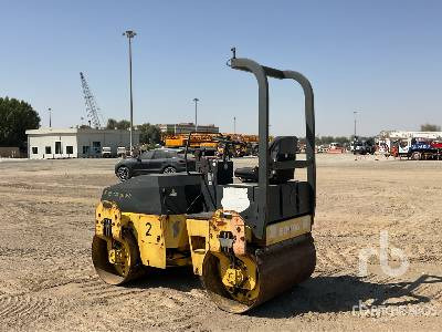 BOMAG BW120 AD-3 - Yol silindiri: fotoğraf 2 BOMAG BW120 AD-3 - Yol silindiri: fotoğraf 2