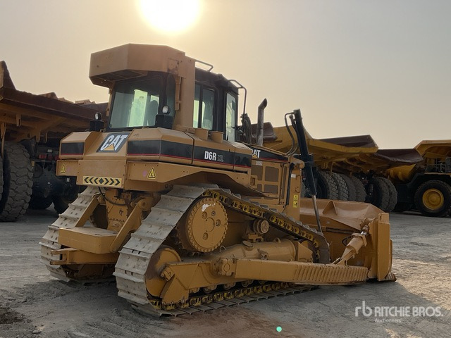 Cat D6R XL - Buldozer: fotoğraf 3 Cat D6R XL - Buldozer: fotoğraf 3