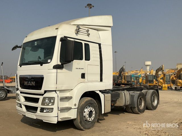 2016 MAN TGS28.440 6x4 T/A Sleeper Truck Tractor - Çekici: fotoğraf 2 2016 MAN TGS28.440 6x4 T/A Sleeper Truck Tractor - Çekici: fotoğraf 2