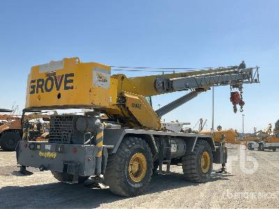 GROVE RT600E 50 ton 4x4x4 - Arazi tipi vinç: fotoğraf 3 GROVE RT600E 50 ton 4x4x4 - Arazi tipi vinç: fotoğraf 3