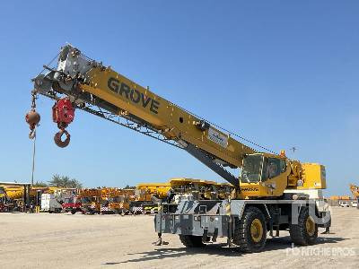 GROVE RT600E 50 ton 4x4x4 - Arazi tipi vinç: fotoğraf 1 GROVE RT600E 50 ton 4x4x4 - Arazi tipi vinç: fotoğraf 1