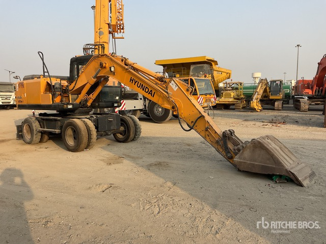 Hyundai Robex 140W-7 - Tekerlekli ekskavatör: fotoğraf 5 Hyundai Robex 140W-7 - Tekerlekli ekskavatör: fotoğraf 5