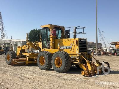 KOMATSU GD825A-2 - Greyder: fotoğraf 2 KOMATSU GD825A-2 - Greyder: fotoğraf 2